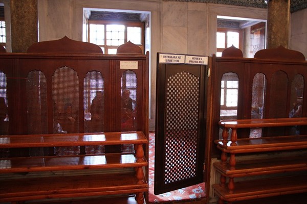 189- Голубая мечеть, выгородка для женщин